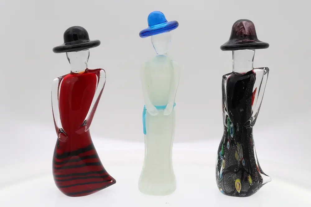 Characters & Figurines