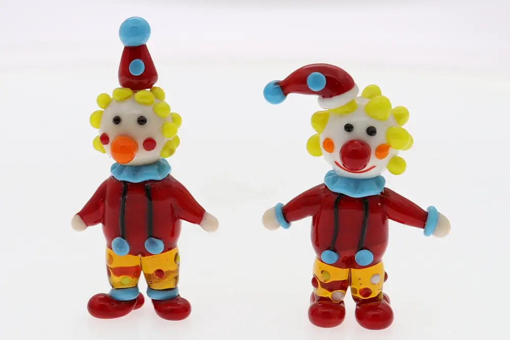 Characters & Figurines